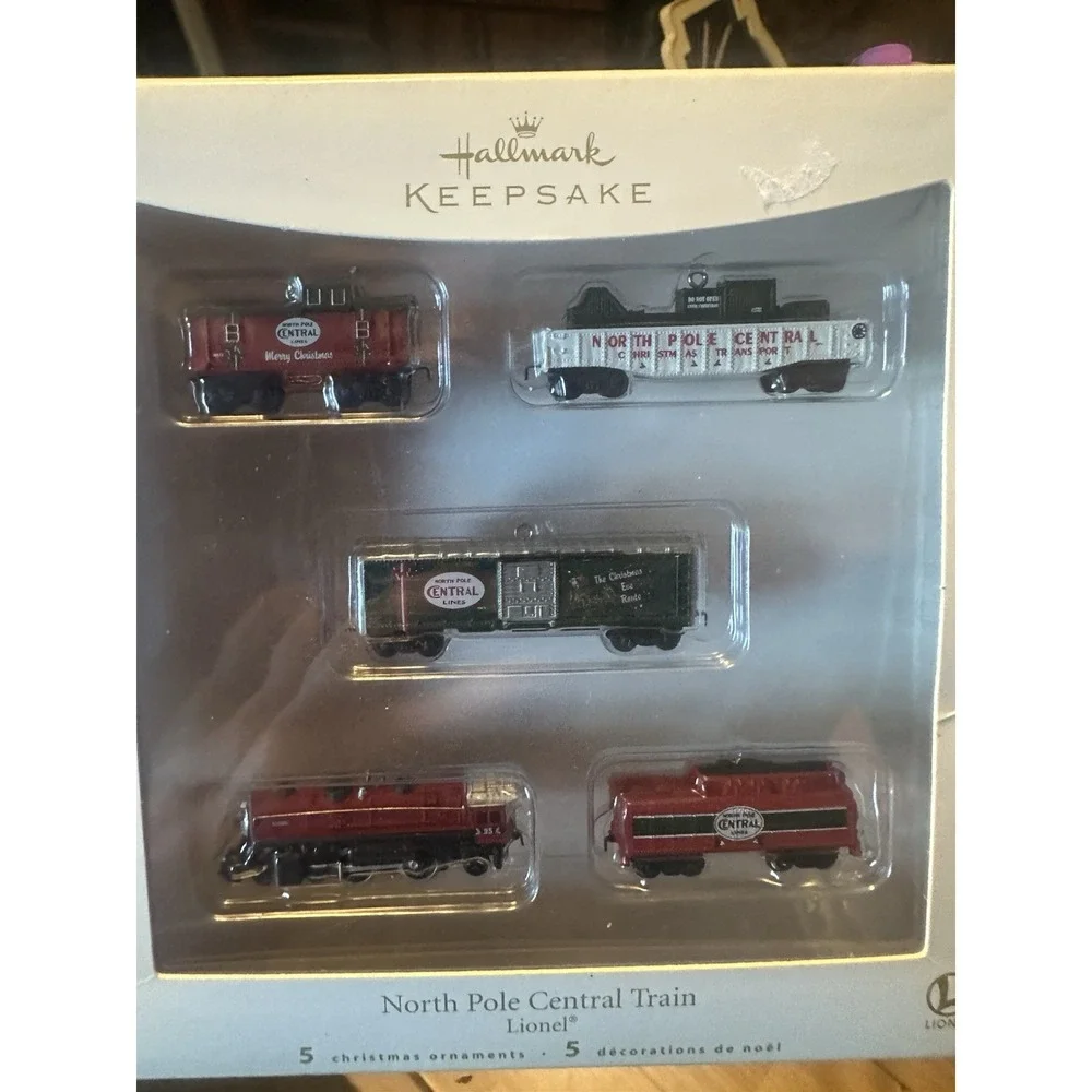 Hallmark Ornament Miniature North Pole Central Train Lionel Die-Cast 2007 NRFB